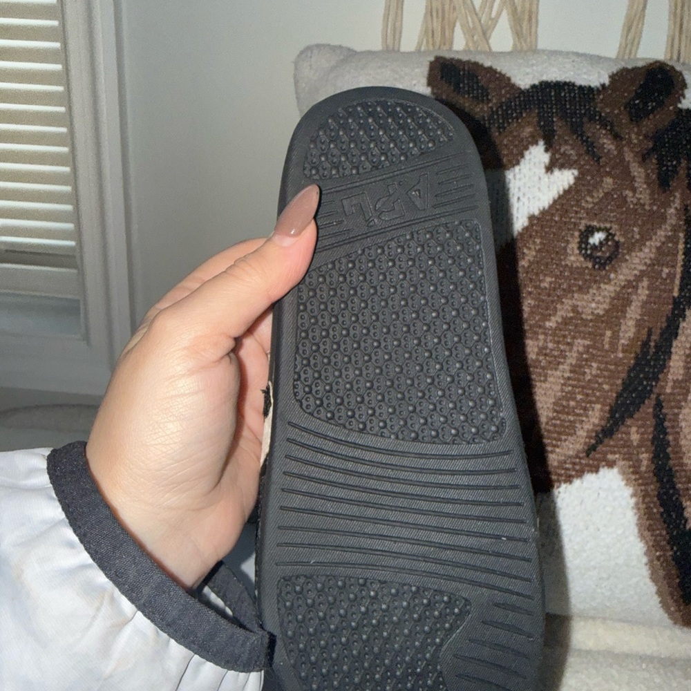 APL Cow Iconic Slides LIMITED EDITION - Picture 14 of 14